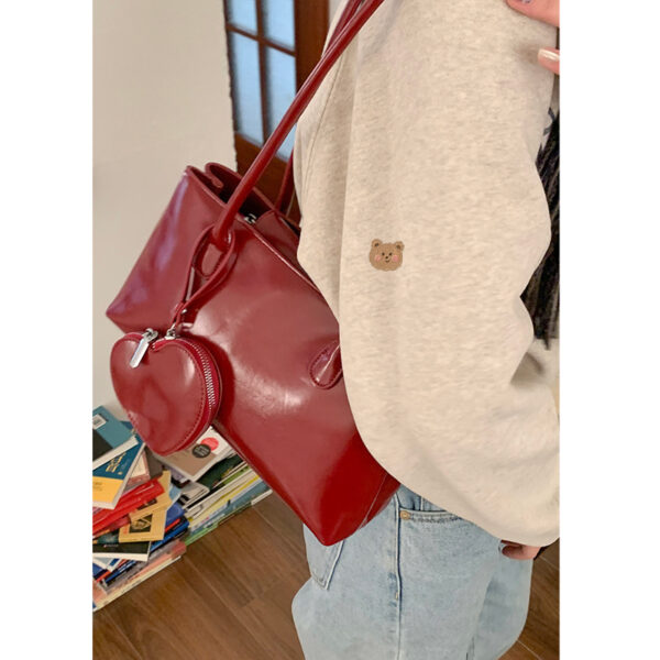 Red Love Earphone Large Capacity Long Handle Shoulder Bag - Image 3