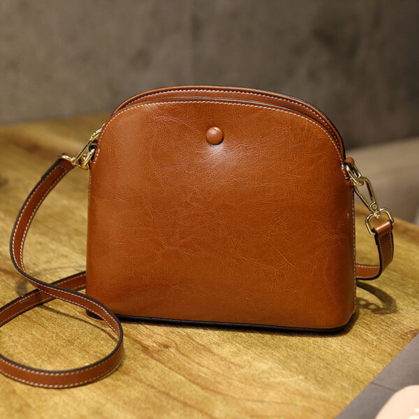Niche Female Leather One-shoulder Crossbody Bag - Image 2