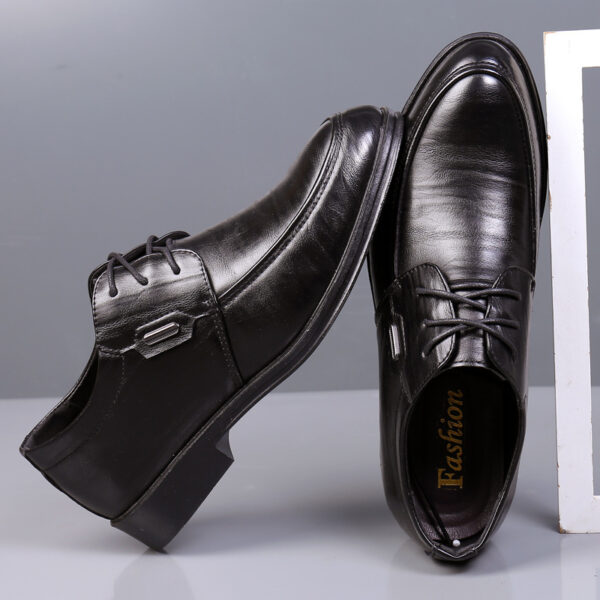 Men's Casual Leather Shoes Trendy Summer Breathable Hollow Perforated Sandals - Image 7