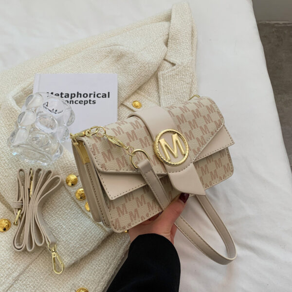 Niche Personality Printed Letter Shoulder Messenger Bag - Image 2