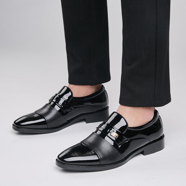 Versatile Casual Winter Men's Business Formal Shoes - Image 2