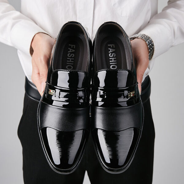 Versatile Casual Winter Men's Business Formal Shoes - Image 5