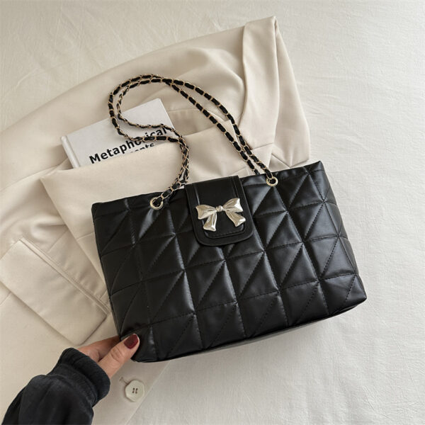 Soft Rhombus Chain Bag Large Capacity Totes - Image 3