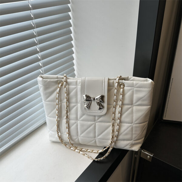 Soft Rhombus Chain Bag Large Capacity Totes - Image 4