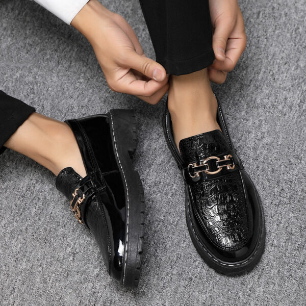 Glossy Casual Men's Youth British Leather Shoes - Image 4