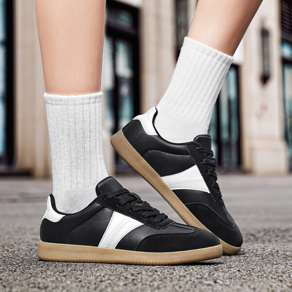 Fashion Men's Vintage Soft Bottom Casual Shoes - Image 8