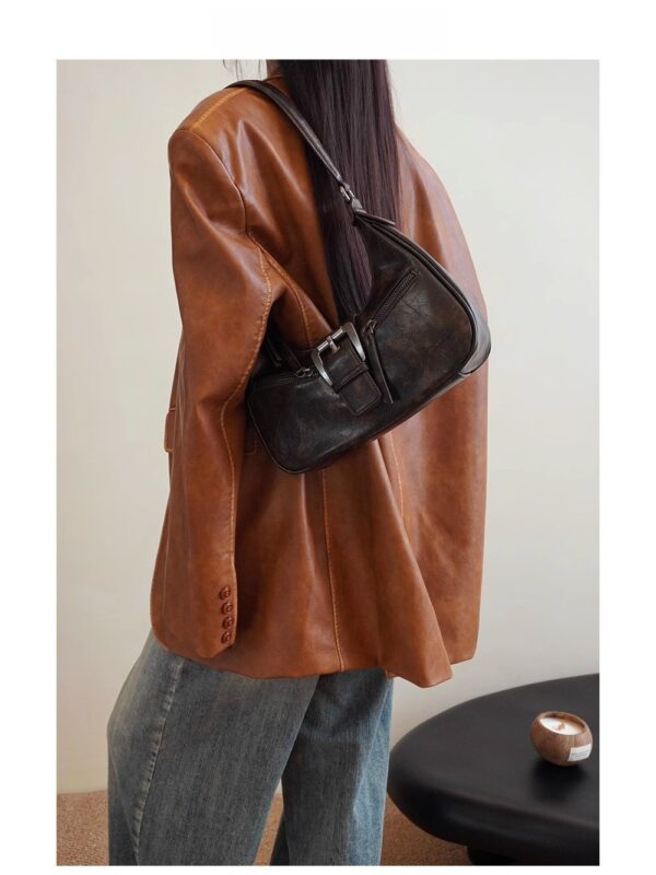 Women's Retro Shoulder Bag Underarm Crescent Crossbody Bag - Image 6